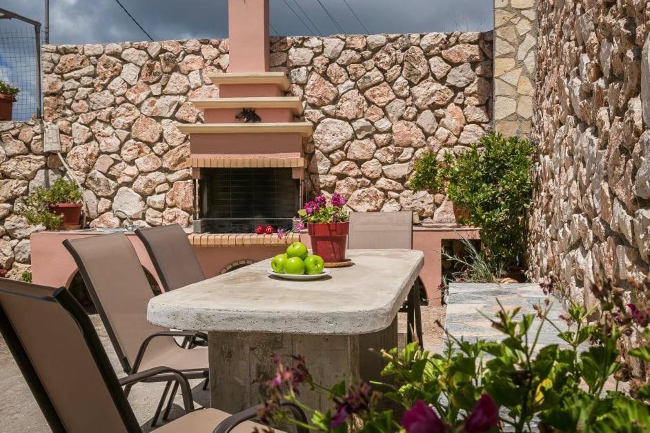 شقة La Casa Di Lena أرغوستولي المظهر الخارجي الصورة